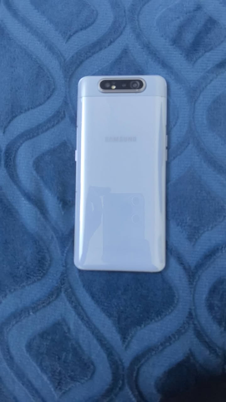 A80للبیع 
250الف دبل شریحە 128گیگا


**إذا كنت صاحب هذا الإعلان وتريد حذفه لأي سبب، رجاءا أرسل رسالة إلى الدعم الفني**