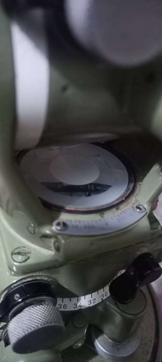 ناظور للبيع سويسري من فترة الستينات او السبعينات بي رقم تسلسلي تكدر تدخل علي وتشوفه نادر جدا من 2003  من الامريكان حصلته اثناء تواجدهم في المنطقه مكان بابل.  سعره 9 ورقات قفل فقط الي يعرفونه يشترونه.


**إذا كنت صاحب هذا الإعلان وتريد حذفه لأي سبب، رجاءا أرسل رسالة إلى الدعم الفني**