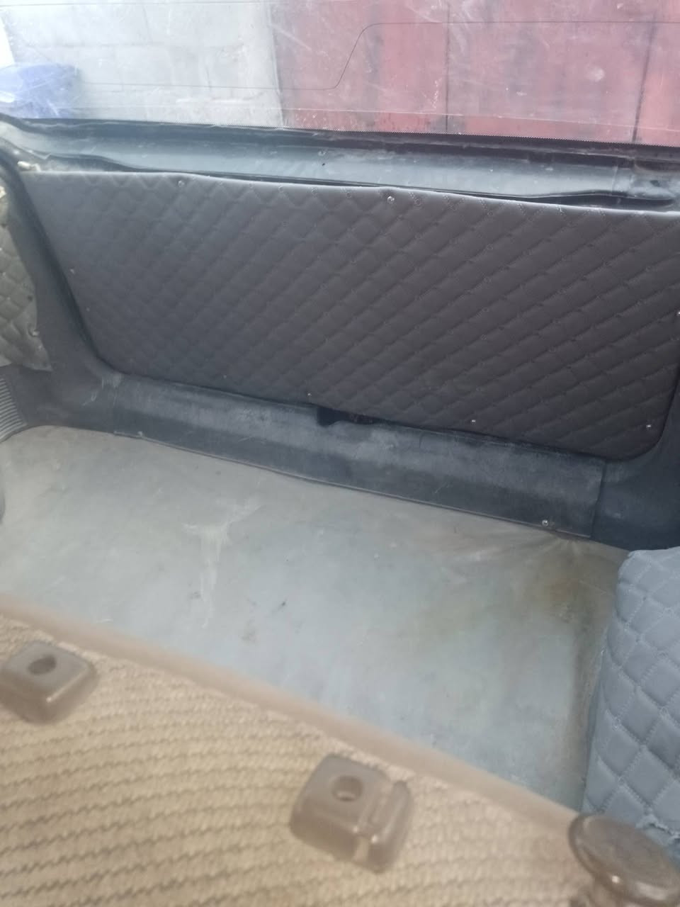 مستوبيشي فان 92 للبيع او مراوس كير ومحرك كورلا ناعم رقم واسط الاماني  سنوية عاج  لايت شغال جام شغال السعر 18 وبيهه مجال لتواصل ***********
***********
