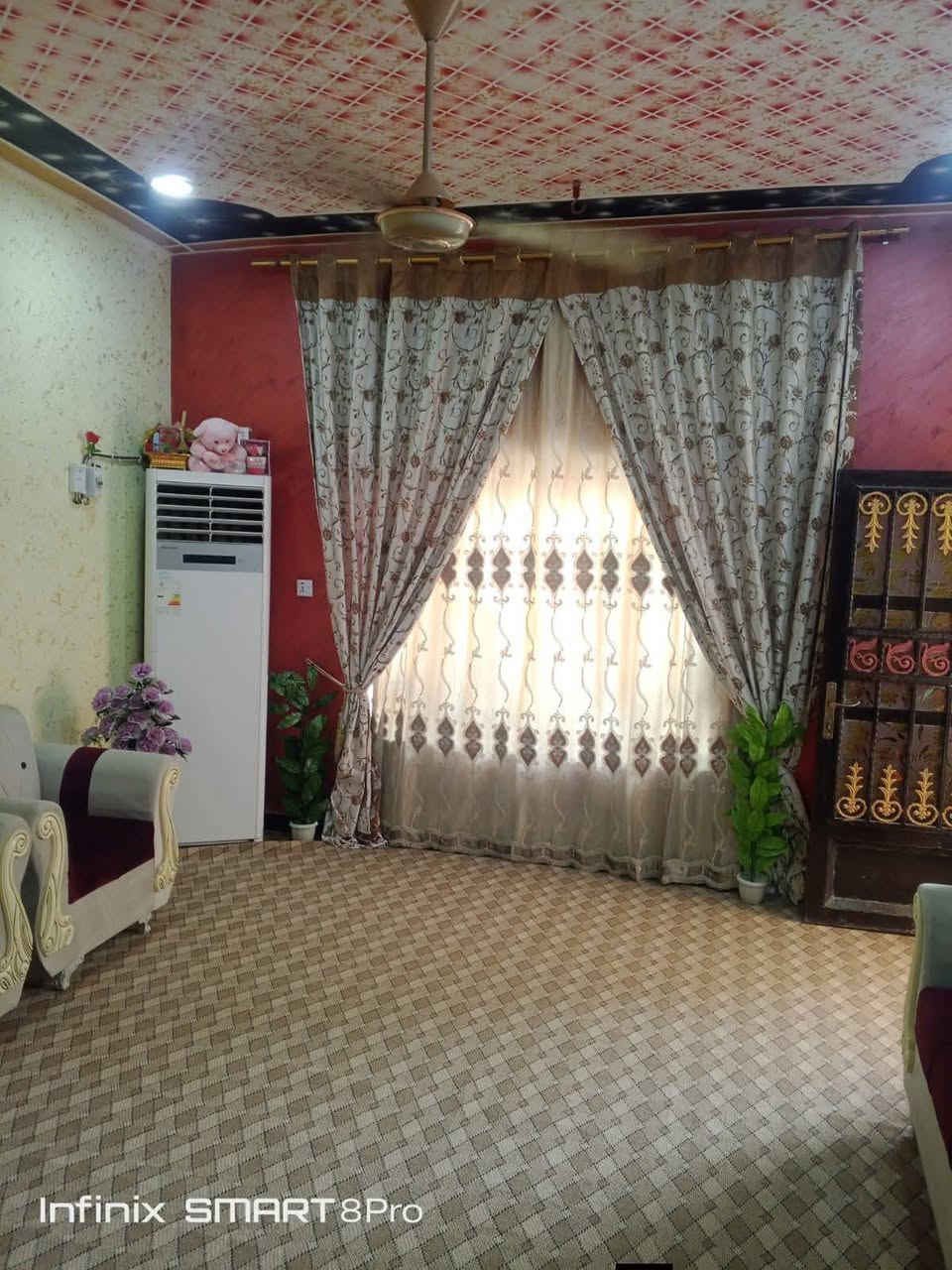 سلام عليكم. بيت البيع حي اور الثانيه
مساحه البيت 200 متر حر ماعلي  طلب 
البناء طابوك قرب ساحه قرب محل سيد صدام 
غرف 2
صاله 
مطبخ 
ستقبال 
مطبخ 
السعر 120 وبي مجال الشراي التواصل خاص او التصال عل رقم 📱 ‏‪***********‬‏
