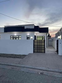 سري بلند • 200م • حديقة وكراج