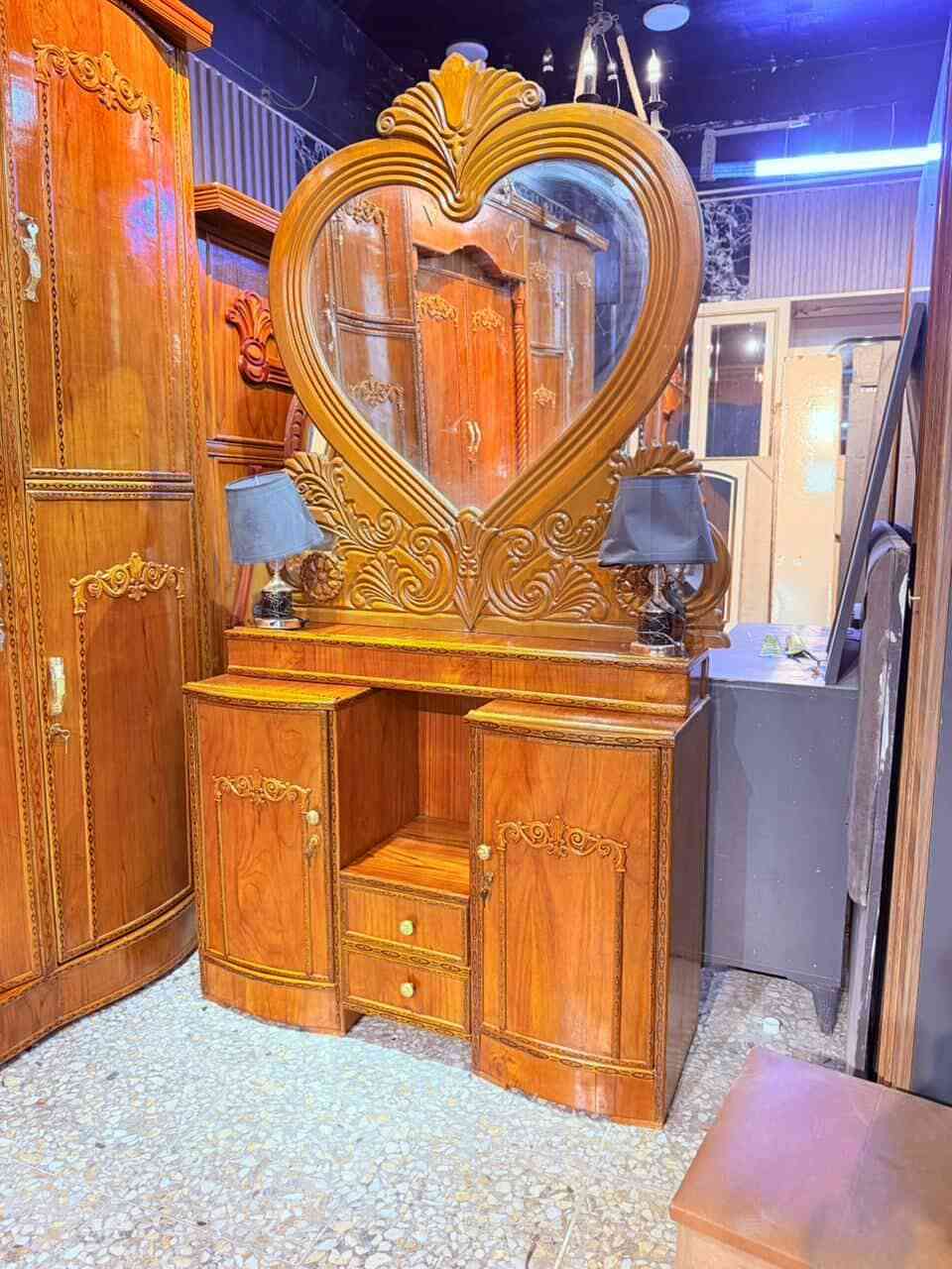 غرفه صاج عراقي  🇮🇶
غرفه صاج ثقيله درجه أولئ ✨
6 باب عالي🚪 
دنك زان 🪵
ضهر جرجوبه 💢
نضافه 90 ٪💯
شغل ثقيل 💫
عدد قطعه/6 
سعر 800قفل 🔒
الشد والنقل داخل بغداد مجاني 🚛
يوجود توصيل محافضات بكروه 🚛


**إذا كنت صاحب هذا الإعلان وتريد حذفه لأي سبب، رجاءا أرسل رسالة إلى الدعم الفني**