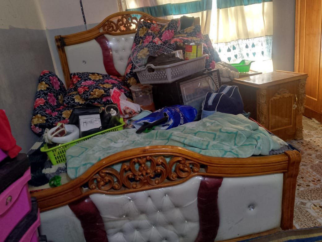 للبيع غرفه خشاب نضيفه تخبل سعر مليونين بيه مجال عنوان حمزه شرقي رقم ***********
