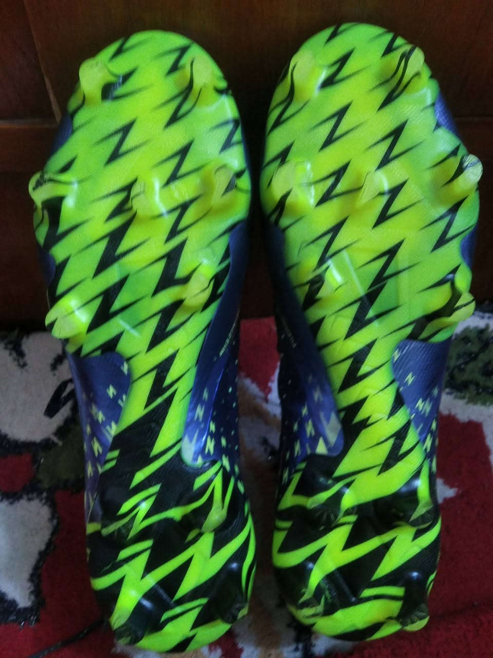 بضـاااعة جديدة الاصلي شرط الفحص
القيـــــــــاسات بالمنشور
احذيه ســـتد ومحبب اصلي شرط فحص باركود فيتنامي وبــــوسني واندنوسي اذا مو اصلي تكدر ترجعه بيد المندوب
*********** توصيل لجميع المحافظات
