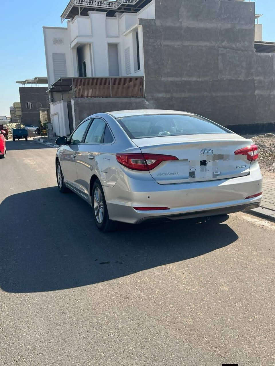 سلام عليكم
سوناته 2017 ادوات ادوات كصه جنطه دخول جديد جاهزه مكينه كير كفاله حداده تخم تاير جديد 
2400 دوش غاز سياره شاشه حساسات اشاير مري 
كشنات جلد تدفئه تبريد كشنات
 السعر 55 المكان العماره 
    تصال ***********
