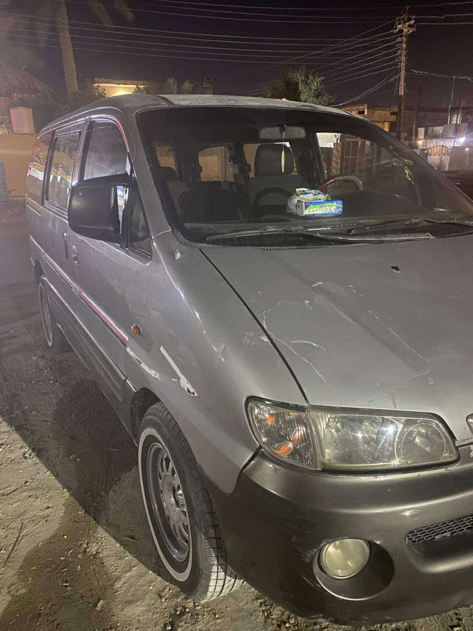 السلام عليكم ستاركس مديل 2003 كامله مكمله تجي تشوف بعينك بلادي كلها شواصيها مال شركه محرك مفتوح كير عادي رقم خصوصي بغداد ترايك للبصره السعر 75 وبيها مجال بسيط رقم الموبايل ‎0790 319 6345 *********** مكان السيارة بغداد المحمودية
