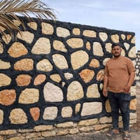 🧱 أبو أمير لبناء الحجر 🧱 "تريد شغل حجر مضبوط؟ لا تتعب روحك… الحل يمنا!...