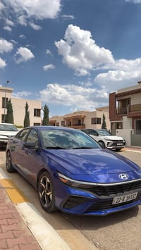 النترا 2025 • هيونداي النترا • سيارة نظيفة • محرك 2000 • بصمة • تدفئة ...