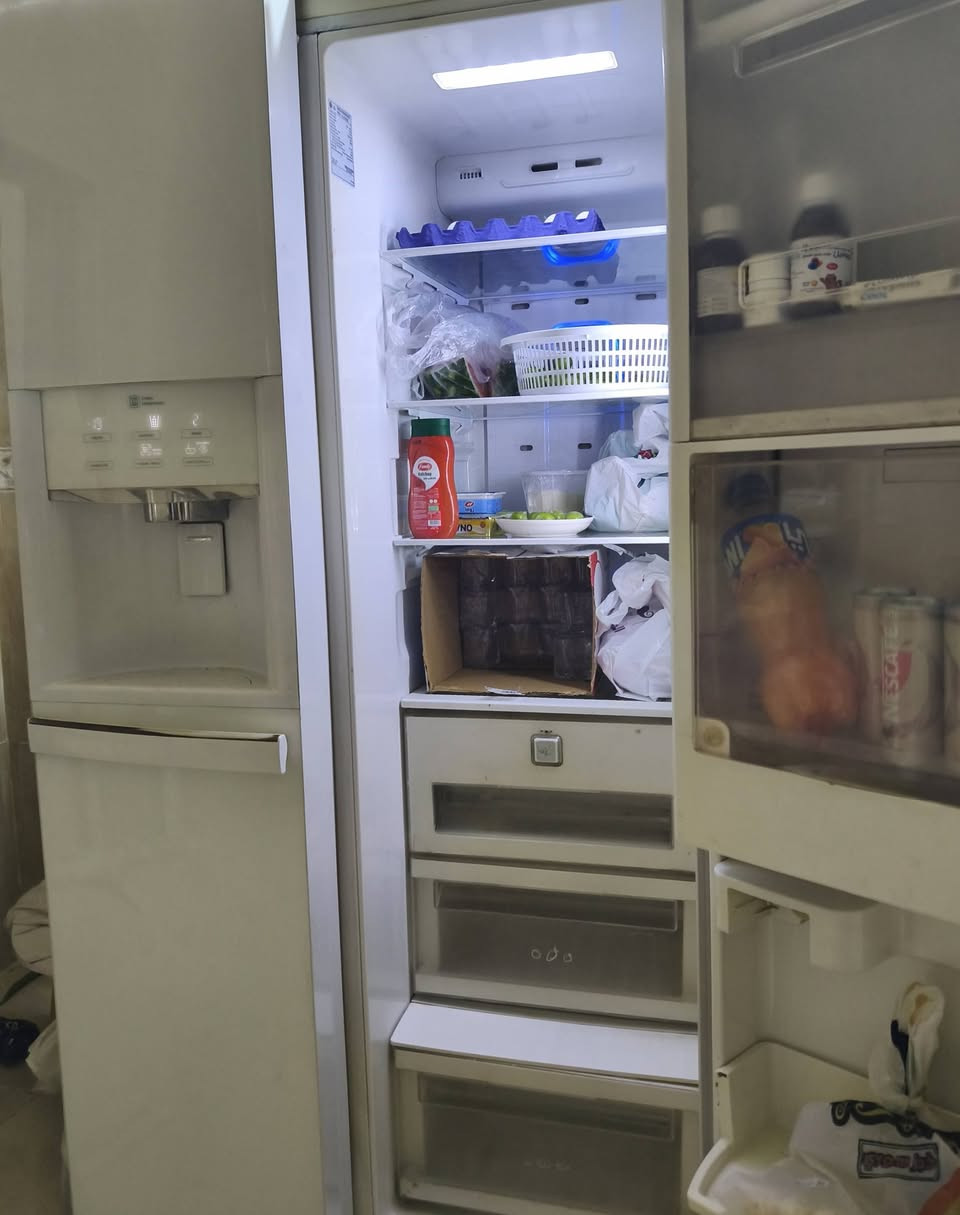 ثلاجة بابينLG
375 الف وبي مجال


**إذا كنت صاحب هذا الإعلان وتريد حذفه لأي سبب، رجاءا أرسل رسالة إلى الدعم الفني**