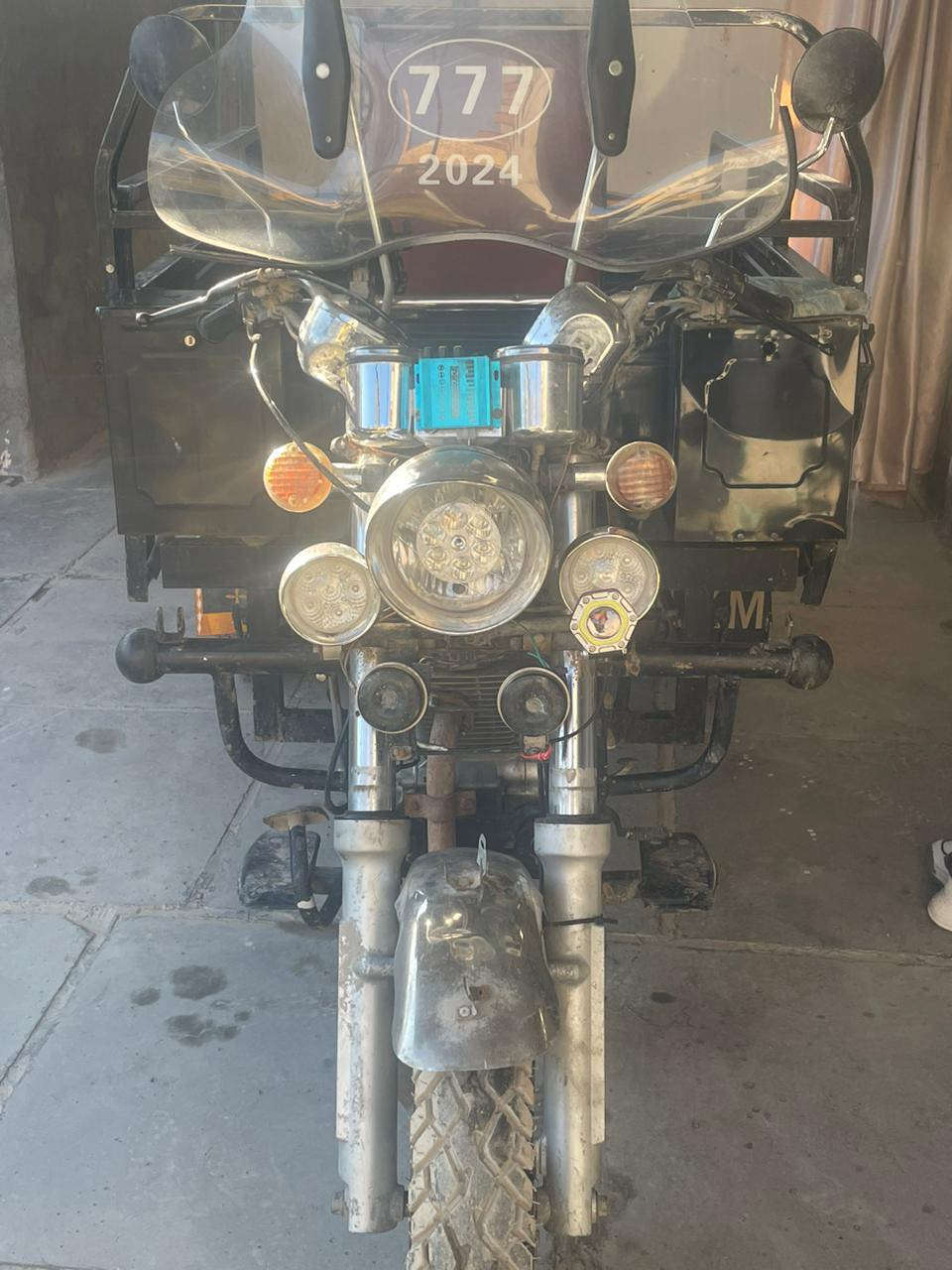 السلام عليكم
ستوته ٢٠٢١لبيع نضافه فول  سعر ١٨٠٠وبيها مجال قليل
المكان الحمزه الغربي
مكلف بالنشر
رقم صاحب الستوته ‭٠٧٨٤ ٧٧٠ ٢٨٢٤‬
