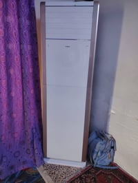 سبلت توسوت 4 طن 3 فيز جديد كدامك شوف  الداخل مالته غاز 410 ما مفتوح ال...