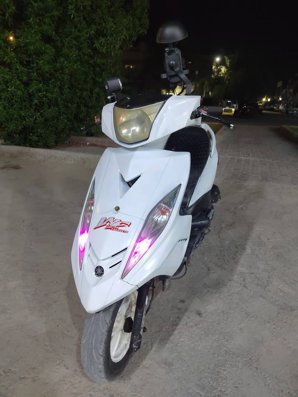 GTR للبيع
دراجه خير من الله نضيفه  نكره سلف 
نقصها ترايش بس والباقي كله نضيف 
السعر خاص *********** واتساب متواجد فقط
