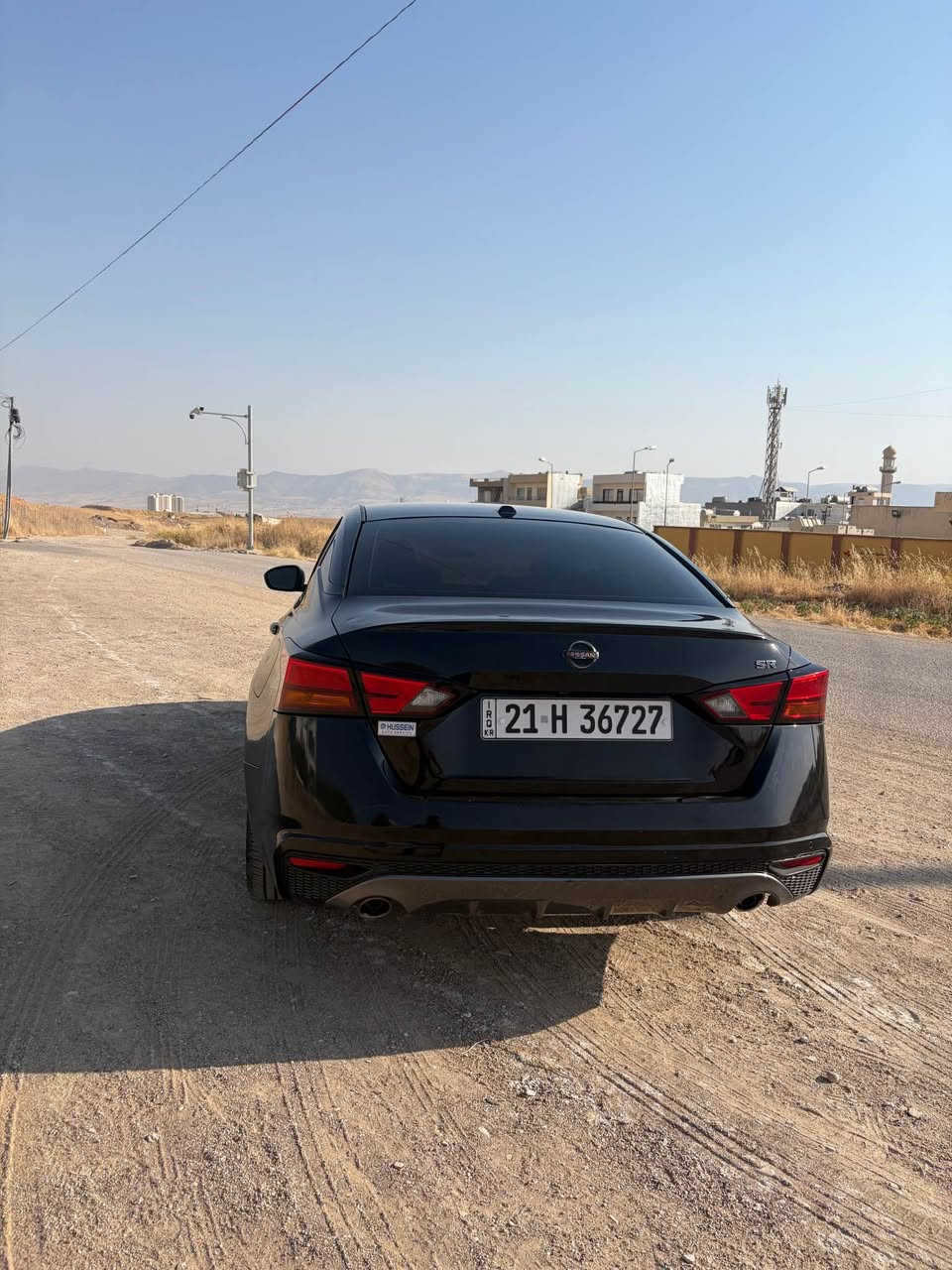 نیسان ئەلتیما مۆدێل 2020
فول مواسەفات sr تەنیا سلاید نیە
 پێش و دوای کەپس بێ دەعم
تەنیا ئێرباگی یەک شانی تەقیوە 
یەک پەلەی زۆر بچوک بۆیاغی هەیە 
لەگەل دوو پەلە سارد
گێر و مەکینە بەشەرت نەکراوەتەوە 
بەناوی خۆمانەوەیە تەحویل غەرامە بەشەرت
بۆ زانیاری زیاتر *********** السليمانية, العراق
