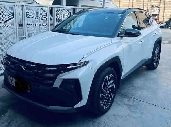 توسان 2025 خليجي ماشيه. 30 رقم بغداد مكفولة فول قمارة حديد تو كلر السعر 233$ مكان بغداد شارع فلسطين حي المستنصرية للتواصل اتصل ***********
