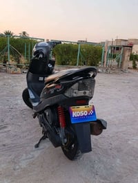 ماكس عدلة • ٤٩ • مستعجل