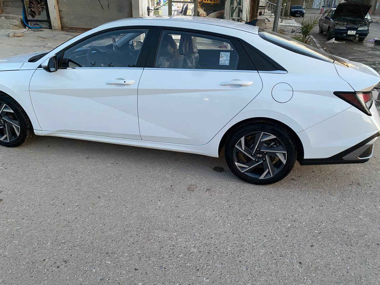 السلام عليكم سيارة انترا تجميع  السيارة جديده فول مواصفات 1على1 السيارة ماشيه7الف جديده الموديل 2024 السيارة مكفوله كفاله  عامه ماعده دحجه بسيط جدا السونار موجود داخل المنشور للتواصل اكثر اتصال على الرقم *********** السعر 140
