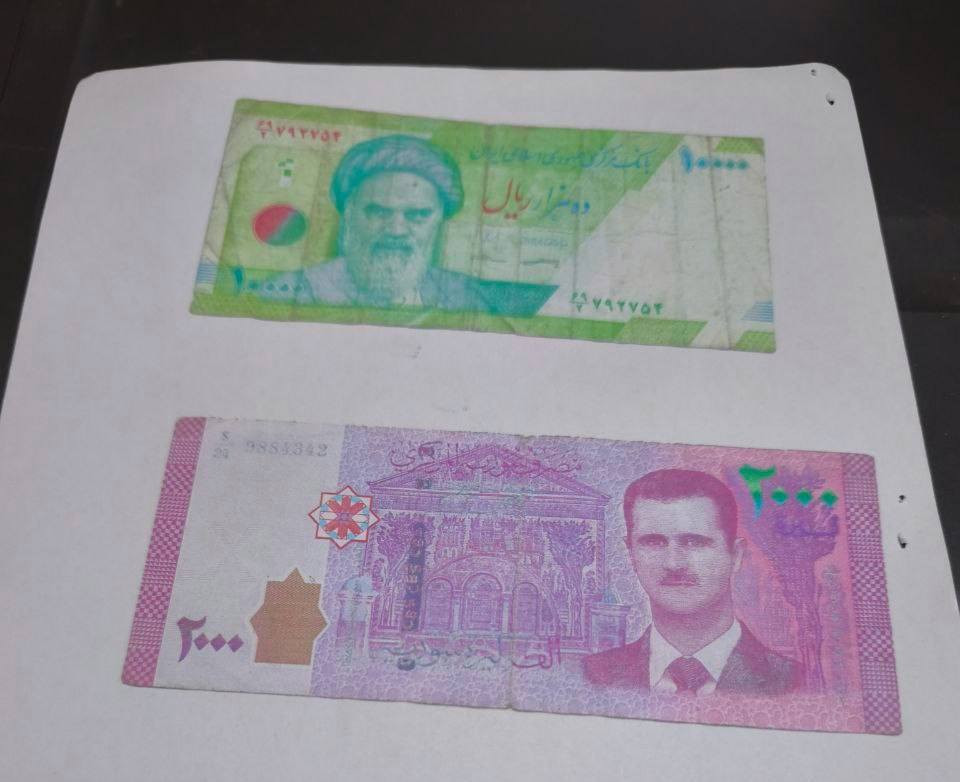 ابيعها بسعر موته ماعدي مكان ب35 شامل توصيل 😂 طبعا حقنتها بحبر بس مو اصلي الي يجيب حبرها الاصلي افضل استنستاخ عادي ملون


**إذا كنت صاحب هذا الإعلان وتريد حذفه لأي سبب، رجاءا أرسل رسالة إلى الدعم الفني**