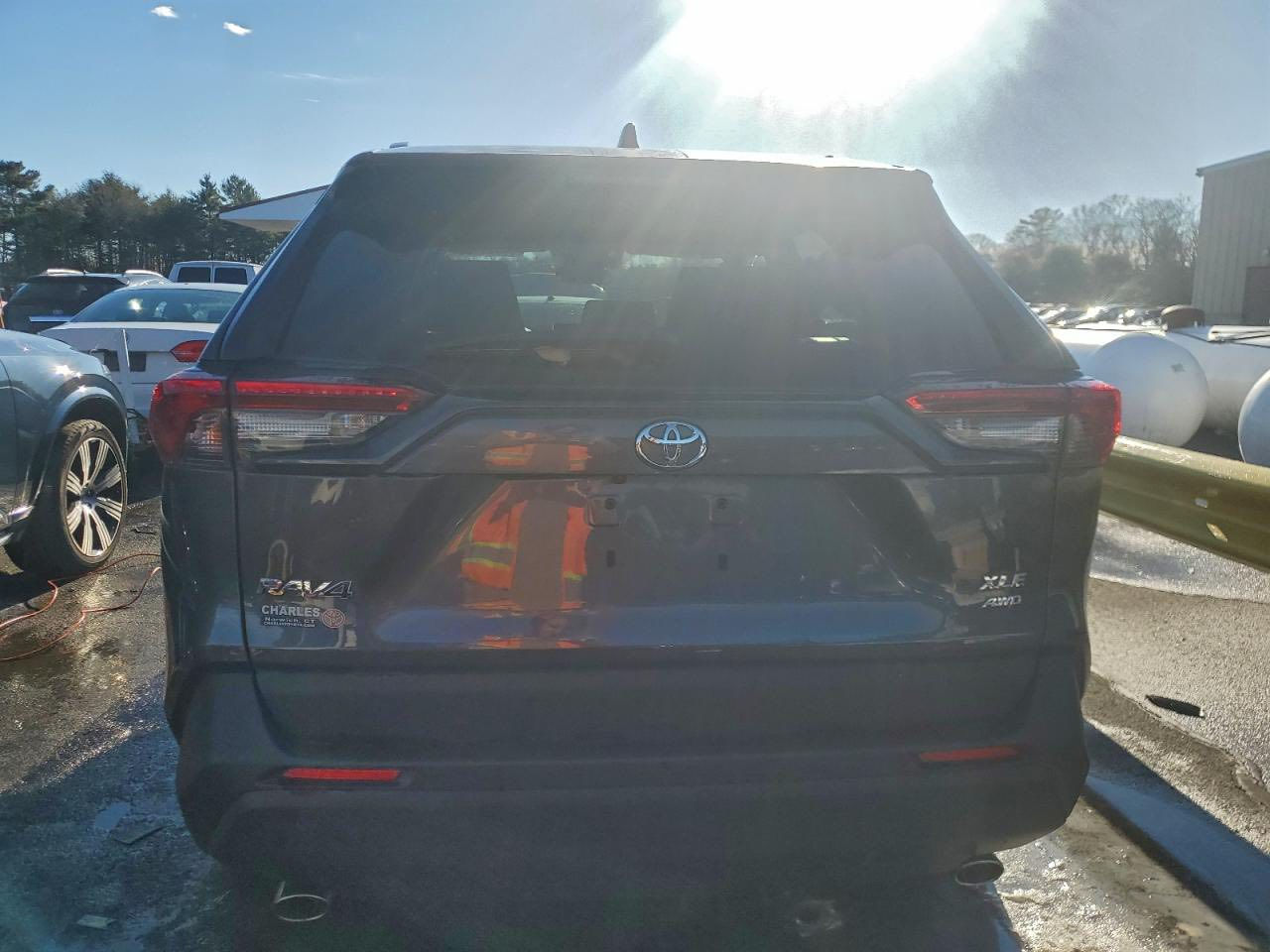 2024 TOYOTA RAV4 XLE

*********** :📞 
*********** :📞
السعر :  يحدد حسب مزاد
تاريخ المزاد :   1/15 يوم الخميس  
الضرر : حسب الصور المرفقة 
بيع وشراء كتب شهداء 
شراء سيارات تحت الموديل لمن لديه كتاب ضباط 
لو كتاب دبلوماسي 
بالامكان ادخالها بكتاب ذوي الشهداء باعفاء كمركي مع اعفاء الرقم 

🔺نتكفل بالسيارة لحين وصولها 
🔺اي استفسار مراجعة المكتب 
🔺 اوقات العمل كل ايام الاسبوع من الساعة ال 5 عصراً ماعد يوم السبت و الاحد عطلة المزاد
🔺 عملنا شراء السيارات من المزادات الامريكية والكندية
🔺لدينا تقرير Carfax مجاني لفحص السيارة قبل دخولها المزاد 
🔺 نشحن من جميع الموانئ الامريكية والكندية وبأسعار شحن تنافسية 
🔺نشحن الى دبي و عمان و البصرة و كردستان و تركيا  
🔺لدينا ورشة تصليح في دبي 
🔺لدينا معقب لتخليص السيارات (حرة او معوقين او ذوي الشهداء ) و ايصالها الى الزبائن
📍العنوان : موصل حي الوحدة مقابل معهد صناع الامل 
🔺اوقات الدوام من 4 عصراً وحتى ال11 ليلاً كافة ايام الاسبوع 
☎️ للاستفسار الاتصال على الرقم
م.علاء ابو فهد 
 
*********** :📞 
*********** :📞 ￼
