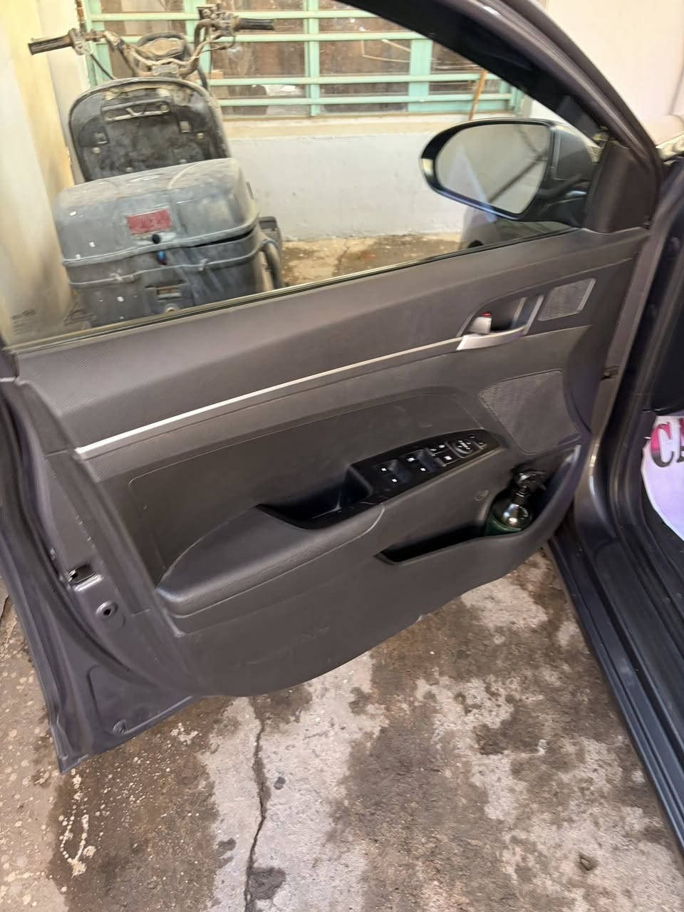 السلام عليكم ال
النتره 2020وارد امريكي ماشية 53الف كيلو سياره بسمي مواصفات SEمعروفه حادثها بجم و جاملغ امامي مال سايق و صبغ جاملغ الراكب الورا
الرقم/***********
