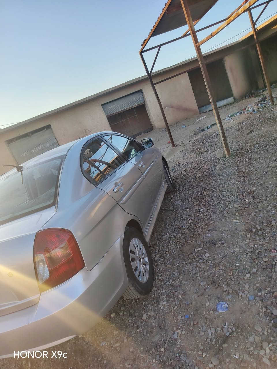 سلام عليكم للبيع او مراوس
هونداي اكسنت فيرنا
موديل 2010 خليجي
رقم صلاح الدين مشروع وطني تحويل ثاني يوم
بيها صبغ حزام للجماليه بدون ضربه بدون دواخل شرط
سياره جاهزه بدون نقص 
كير ومحرك صدر تخم تاير كله جديد
مكان السياره صلاح الدين قضاء العلم ناحيه الربيضه
للاستفسار
***********
