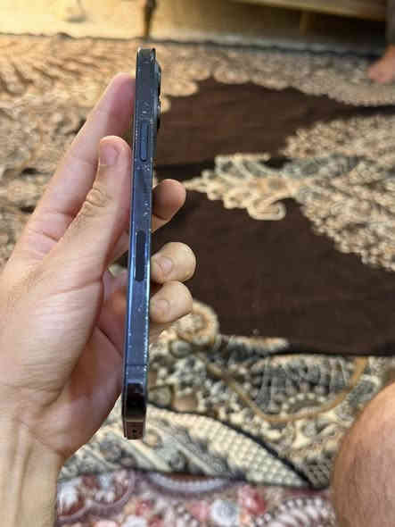 ١٢ برو ماكس ذاكره ٢٥٦ بطاية ٨١ 
كلشي موضح بالصور سعره ٢٤٠ الف بدون عمله
*********** بغداد الغدير
