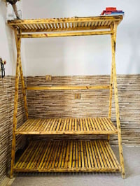 ستاند خشبي • للبيع • سليمانية