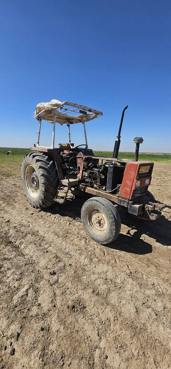 للبيع مكينة فيات 780 نضيفه كير محرك اكسن مكفولات***********
