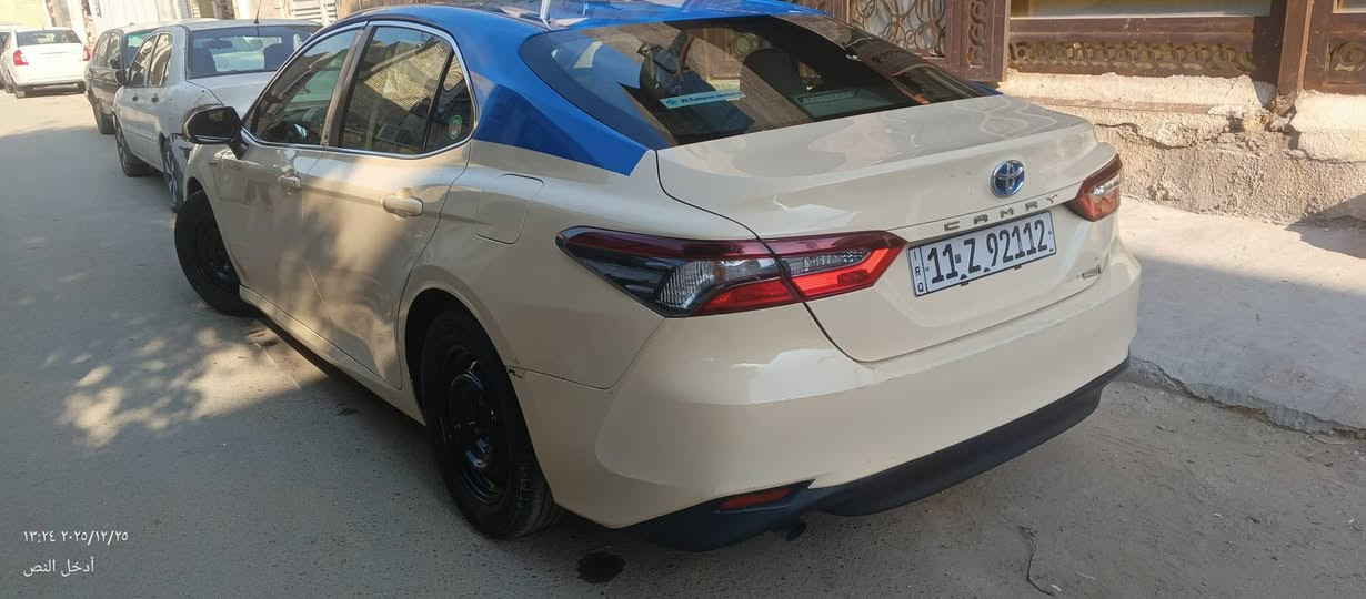 السلام عليكم كامري موديل 2023اصل السيارة كير محرك بطاريه كفاله السيارة بيهة قطعه صبغ جاملغ جهت السايق امامي سيارة ماشية 180الف مكان بغداد الحريه السعر160اوبيهةمجال بصيط***********
