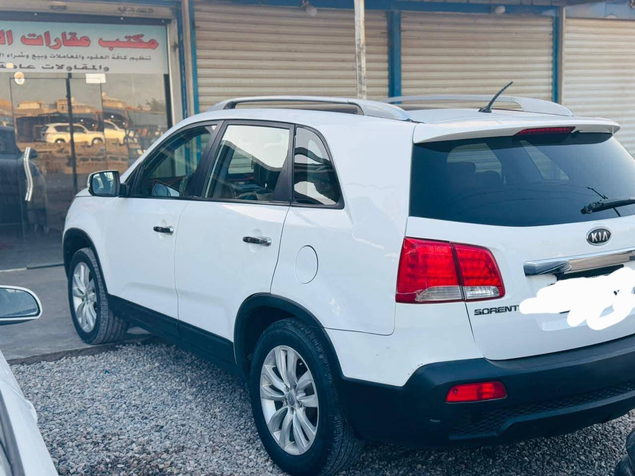 البيع سورنتو وارد خليجي موديل ٢٠١٠  السعر ١١٠ ورقه
فول مواصفات واحد عل واحد بصمة تشغيل محرك ٦سرندر 
رقم بغداد تحويل مباشر سنويه مجددة ٢٠٢٦
بيه صبغ عام لا لغد ولا شاصي  مكان سياره بغداد ناحية الوحده قريب عل مجمع بسمايه هاي تفاصيل السيارة كلها التعجبة اهلا وسهلا والما تعجبة يصعد احسن منها ***********
