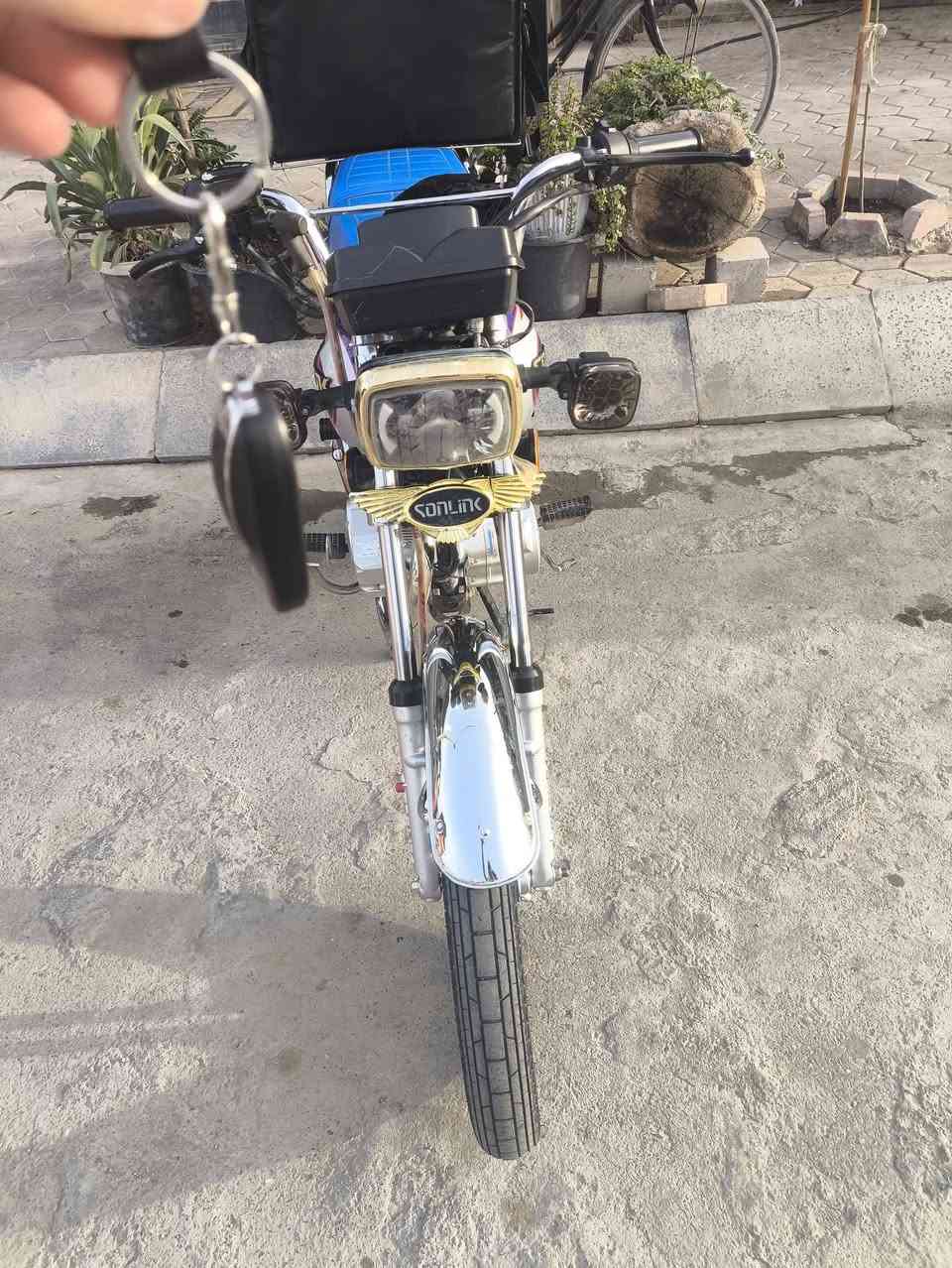 سيفان 2024 مكينه مكفوله
بصمه تشغيل عن بعد
سعرهه 600 🔐بيهه ملاحضات بسيطه كلش
***********
مكاني صويره مزرعه
