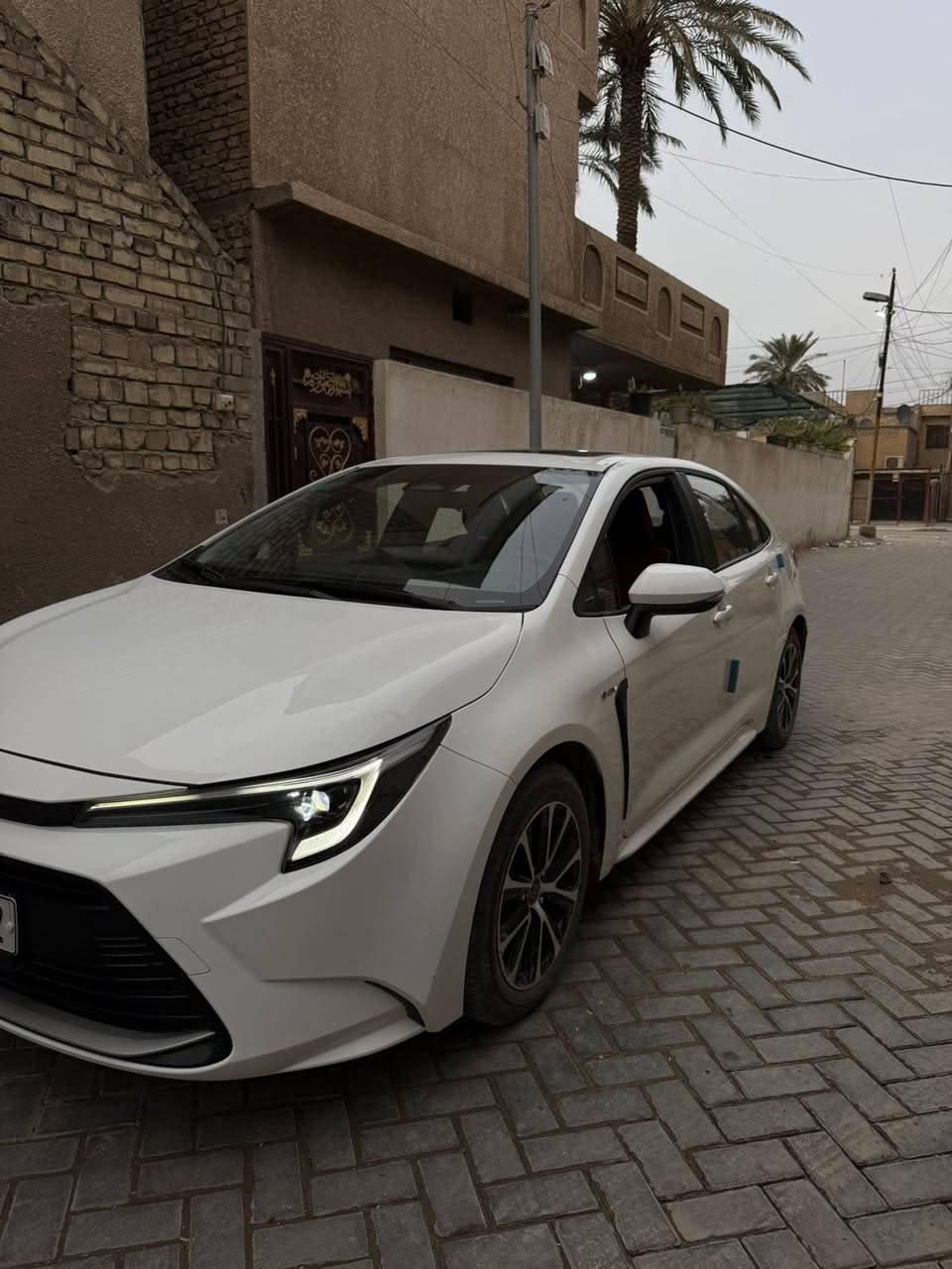 كورلا موديل 2025 فول مواصفات ماشية 21 الف مكفوله من كلشي  عدى البصوره    السعر 22,600 وبي مجال الاتصال ***********
