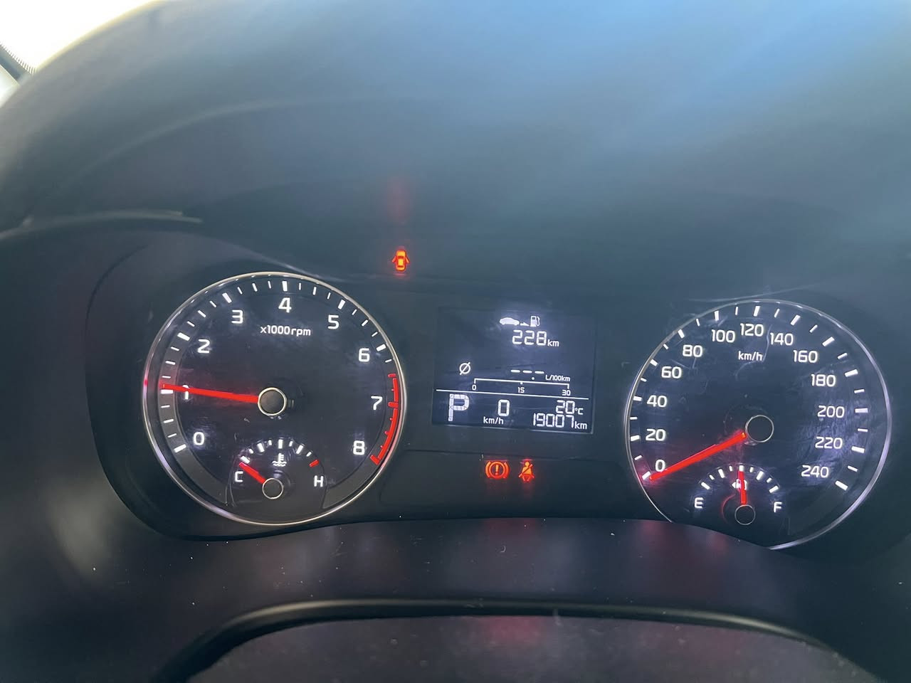 السلام عليكم
سيراتو موديل 2024ماشيه 19الف رقم بغداد مكفوله من الصبغ والبارد مكينه 2000 مكاني ديالى بعقوبه  ***********
