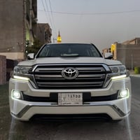 لاند كروز 2016 ماشيه 145 الف كم  بريم اصل شاشه بالقماره  GX.R فول مواص...