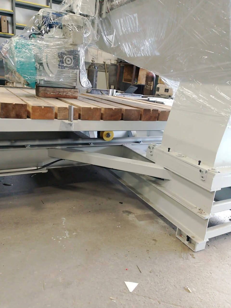 منشار مرمر تركي فول اوتوماتيك ، منشار قوي وذو كفاءة عالية ،الاستفسار (***********)
