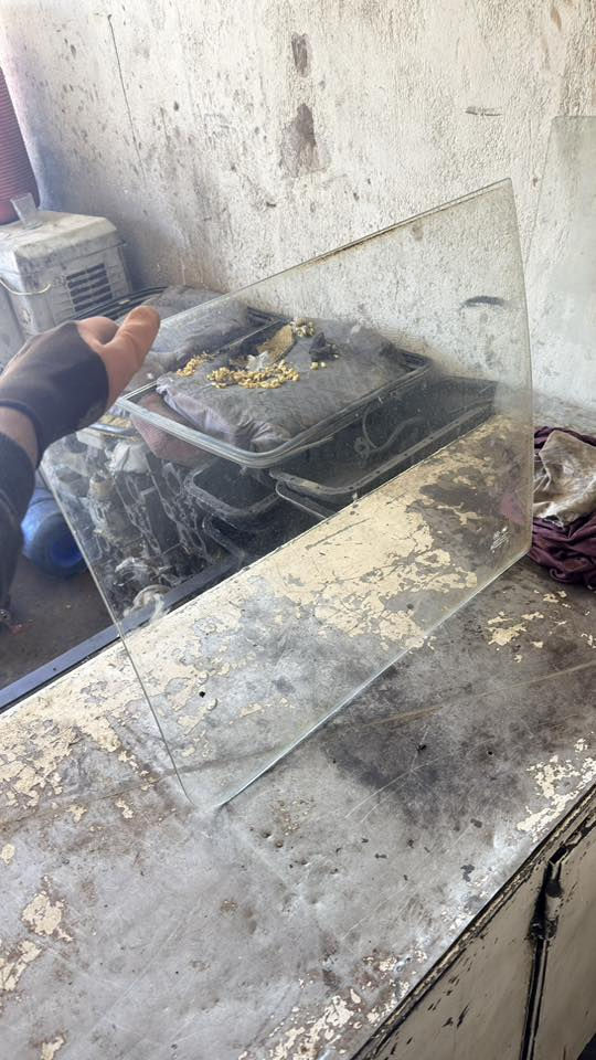 غراض تفصيخ فوتون بسعر مناسب المكان نجف للستفسار على هاذه الرقم وتدللون واني خادم
***********
