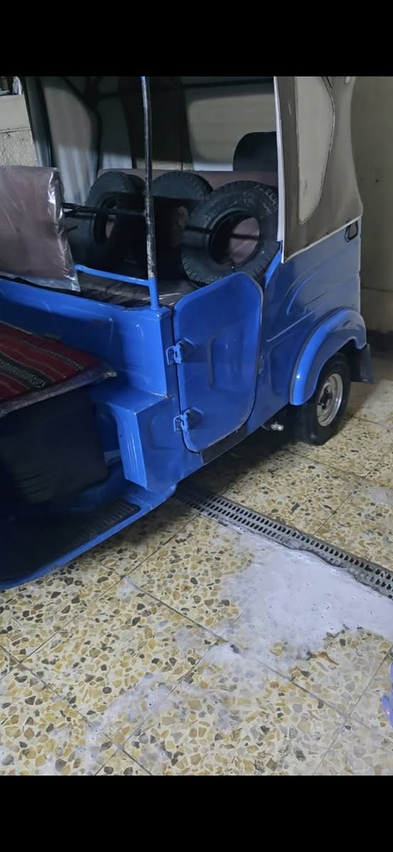 السلام عليكم تكتك موديل 22 مضلع
تكتك جاهزه بوجهك لشارع مسجل ودمام جادر شركه تخم تايرات جبلي مكاني لبياع تقاطع الدرويش ***********
