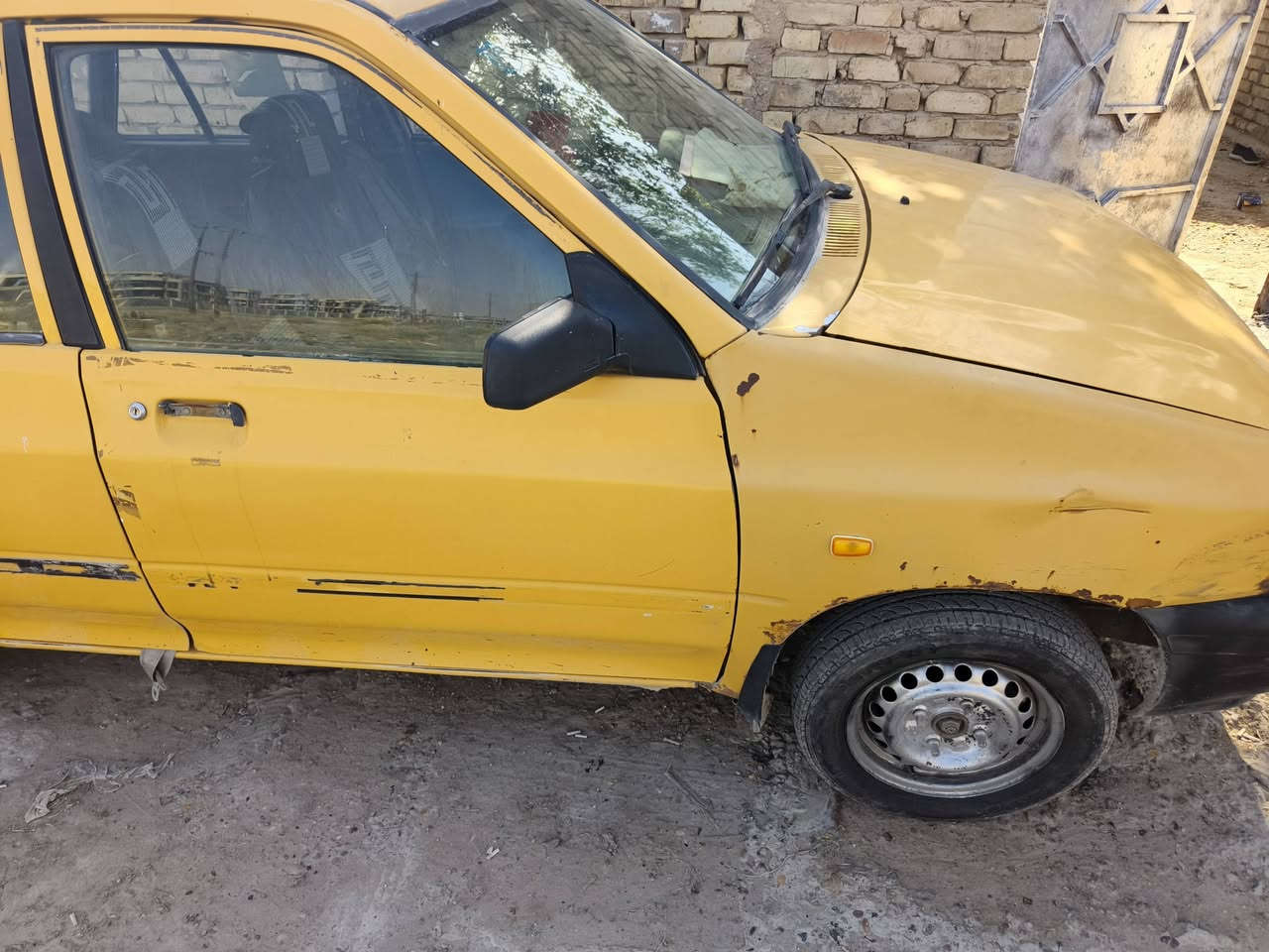 سلام عليكم سايبه موديل ١٢ كير ومكينه يخبلن صدر بوربرنات قبل ١٥ يوم بدلتهن دسكات بارحه مبدلهن زوج تاير أمامي جدد تبريد فإن شغال بس مشكله بل كمبريسر نواقص بسيطه يده خلف سائق ويده صدر خارجيه يعني اشياء بسيطه ضربته باب خلف صدر مرجع ومصبوغ صبغ عادي للبيع أو مراوس سعر ١٩ تحويل موجود سياره اني مراوسهه بسمند يعني اتفاق يحولي واحوله راعيه رجال جبير وباسمه انطيك رقمه تخابره وتتفق ويا يله ابيعلك


**إذا كنت صاحب هذا الإعلان وتريد حذفه لأي سبب، رجاءا أرسل رسالة إلى الدعم الفني**