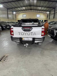 هايلوكس فنجر • ٢٠٢٥ • رقم اربيل