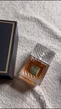عطر خمره • لطافة • ثبات وفوحان