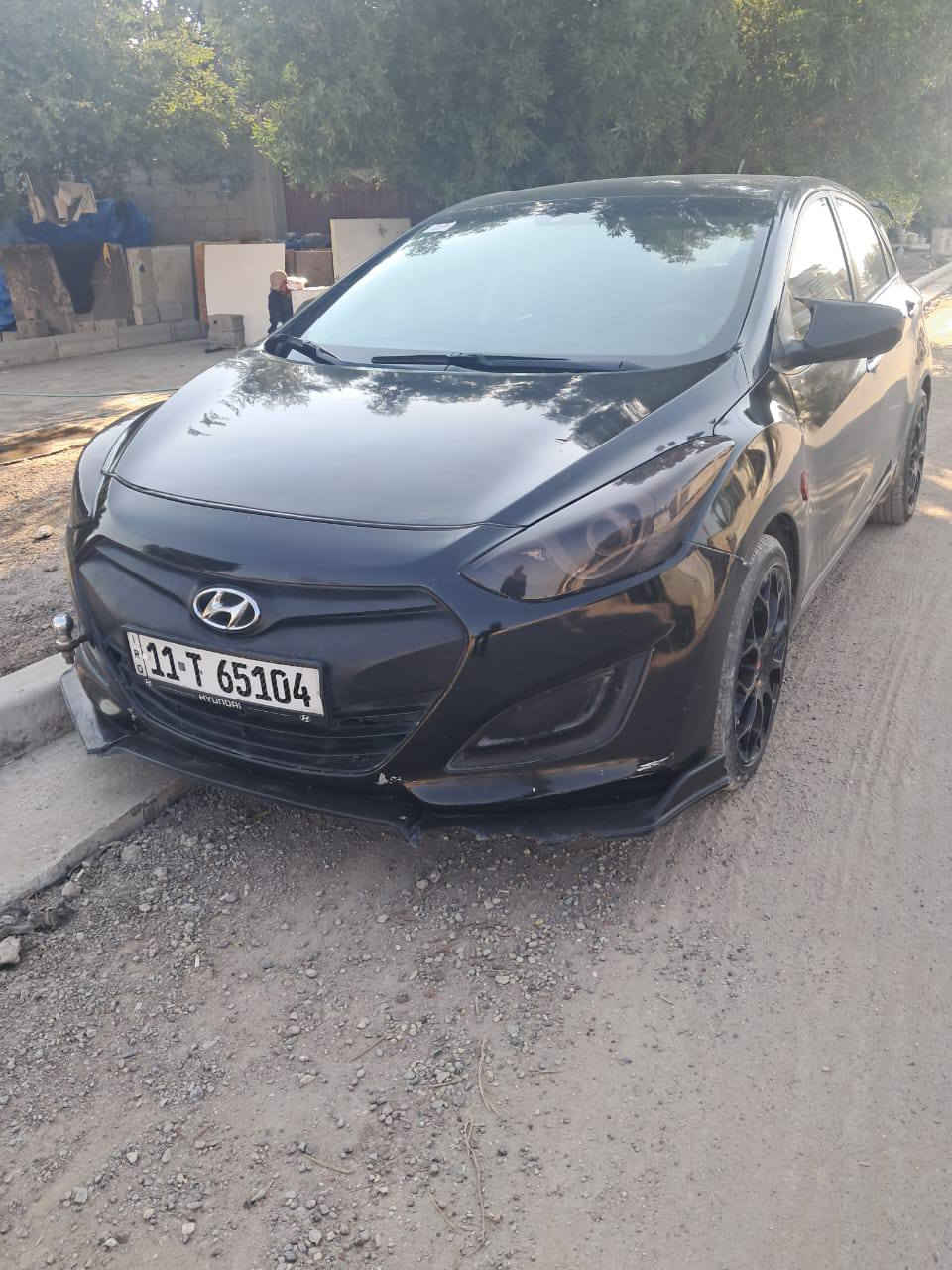 سلام عليكم عندي سياره هونداي النتره موديل 2016 اسبور هيجباك كير عادي بيها صبغ جاملغ وباب سعر 85بيع او مراوس اي نقص مابيها رقم الهاتف ***********
