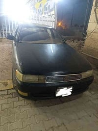 كرسته مديل 93 رقم بغداد كفاله كص ونقل ولعيب الشرعي لون اسود غير محدد ك...