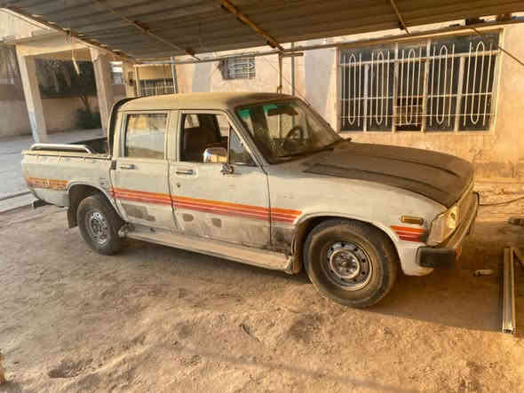 السلام عليكم
بيكم تيوتا موديل 83 رقم نينوى انكليزي باقي فقط على استلام اللوحات سنويا جديدة سيارة داخله تعمير كامل جواها طخم تايرات جدد باقي يعوزها فقط صبغ جاملغ يسار وبونيد السعر 35 وبيها شويا ***********
