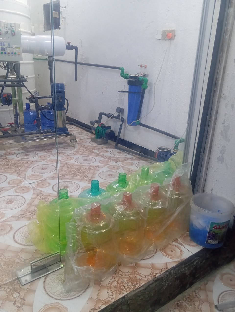 افتتاح محطة مياه ارو
بداية شارع ابو الفضل العباس مقابيل قاعة اكشن جم عمارة عثمان 
سعر القاروره 250دينار


**إذا كنت صاحب هذا الإعلان وتريد حذفه لأي سبب، رجاءا أرسل رسالة إلى الدعم الفني**