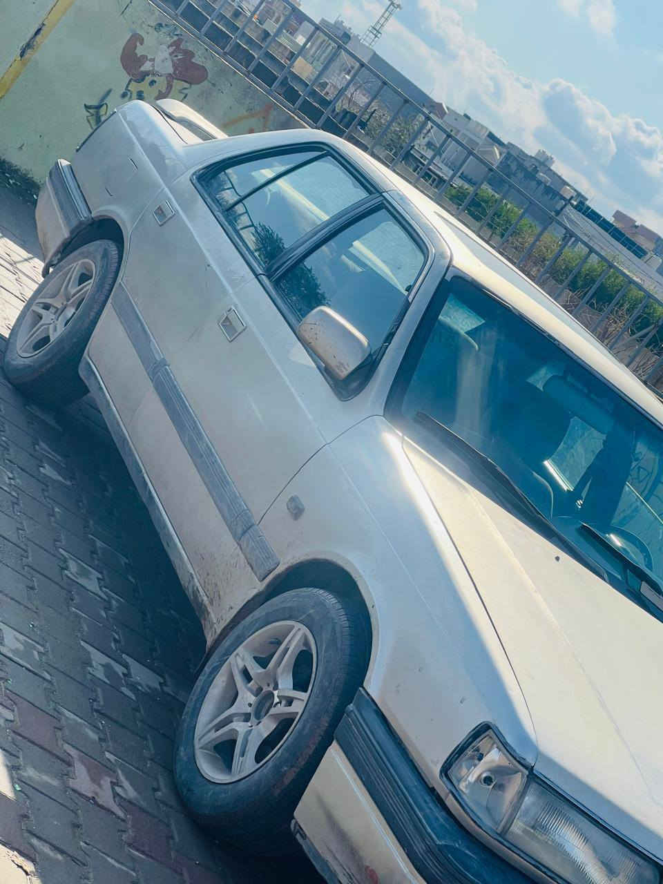 17کەمەک مەجال 
مازە 8 کابرێتە مەکینەی گۆڕاوە سەرف و بوغاری بەشەر  مازدەکی هەتا بڵێ بێ مەسرفە خۆشە سەیارەکە ماوەکی زۆر باشە هەر لای خۆمە مەسرفم زۆر کردوە هەر چوار تایەی زۆر نوێیە پاتریم تازە گۆریوە 2 ڕۆژە سلیفم تازە گۆڕیوە 1مانگە دەبۆی کلاجم
 سەرێ و خوارێم گۆریوە سەنەوی ئەسلی خۆی لەگەلە بەشەرتی مالی هیج کەسێکی تێدا نەبێتن خۆم لە حایسبەم داوە ڕەقمی برای  ساحێب سەنویشم لەلایە بەس من بەئەونیات دەی فرۆشم ***********
واتس ئەپ  فایبەر  *********** أربيل, العراق
