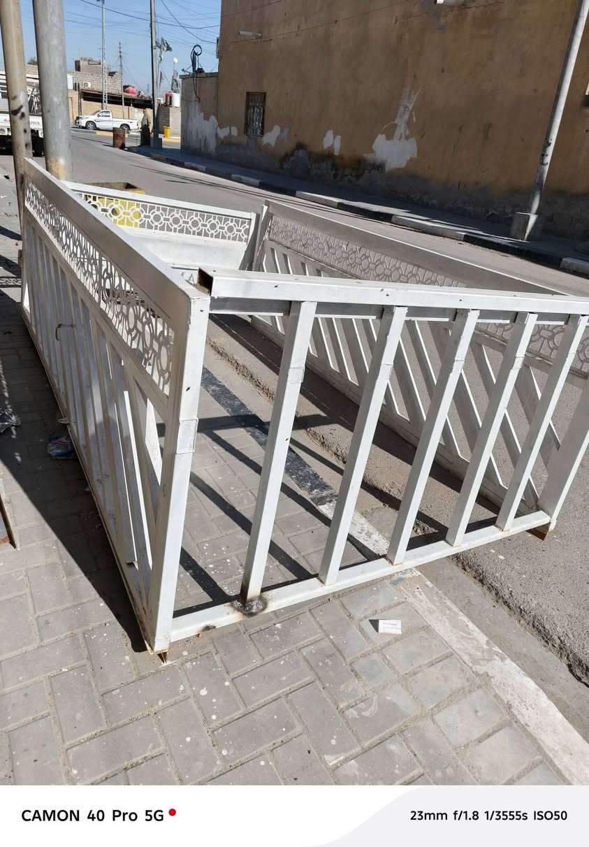 السلام عليكم محجر مال نثيه جديد ونضيف
مكاني بصره حي الشرطه ***********
