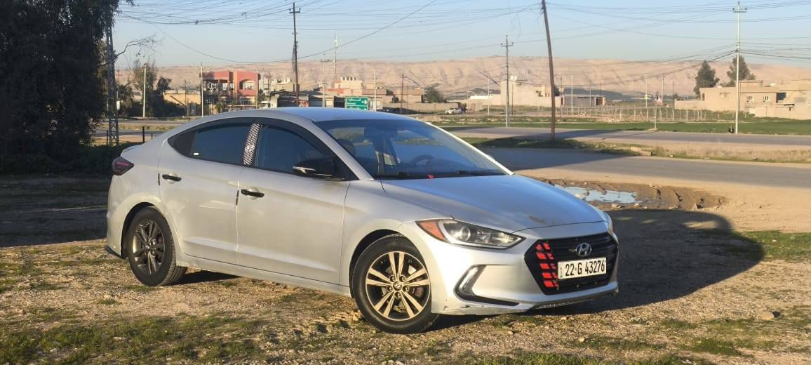 السلام عليكم 
النترا للبيع، 2017
لون سلفر 
رقم اربيل انكليزي 
بيها جاملغ الامامي مال سايق معدل عل بارد 
وبيها البنيد مشلع صبغ يعني بيها ملاحضات قليلاه 
محرك كير شرط المحرك معمر كازكيت 
صدر امامي خلفي جديد تخم تاير جديد 
السعر 115 وبي مجال بصيط العنوان موصل شلالات رقم الهاتف *********** اتصال...
