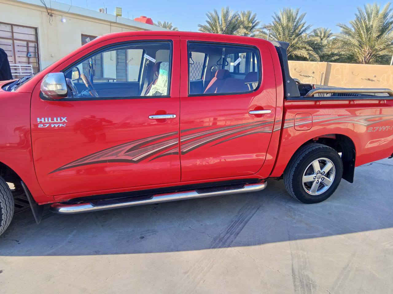 سلام عليكم بيكم هايلوكس. البيع رقم واسط مشروع وطني      مديل 2014 شاصي 19 مكفولة كفالة عامة ماعدة بيهة ملاحظات بسيطة سيارة جديد تدفئة تبريد ثلج تخم تايرات جدد سعر 175 وبيها مجال
رقم الهاتف ***********
