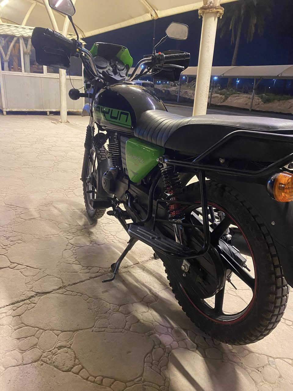 سلام عليكم دايوان موديل ٢٠٢٦سكنر دراجه كلش حلوه ماشيه ٤٠٠٠ونص دراجه زيرو سعر خاص ***********وتساب فقط
