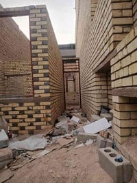 حي الغري النجف • 100م • هيكل غير مسگوف