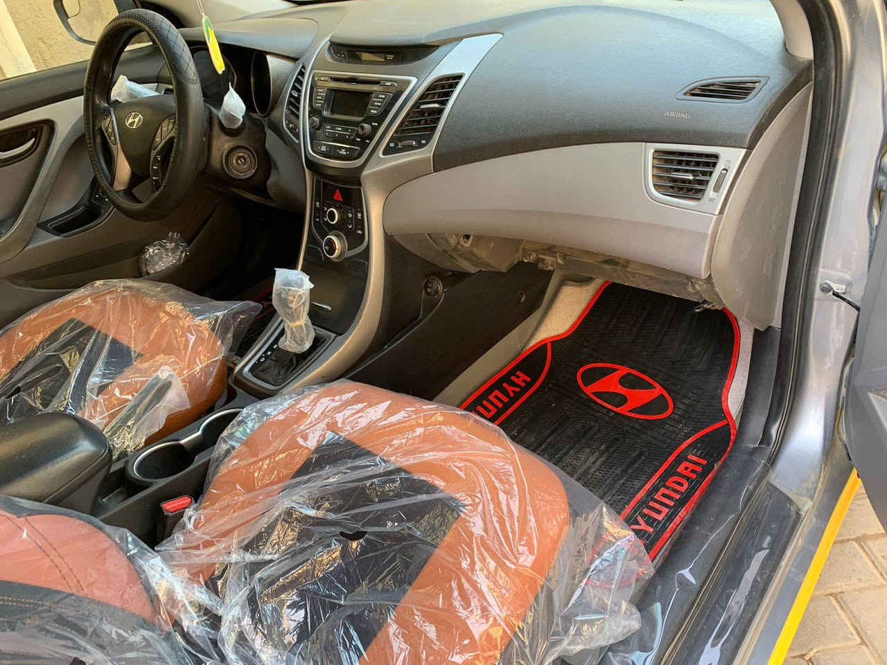 اللبيع موديل 2015 امريكي  بدون حادث تقرير سيول سياره الليبل واحد مكينه كير جديد مكفولات صبغه ثانيه مكاني مدينه الصدر فلاح نتصل .....***********
